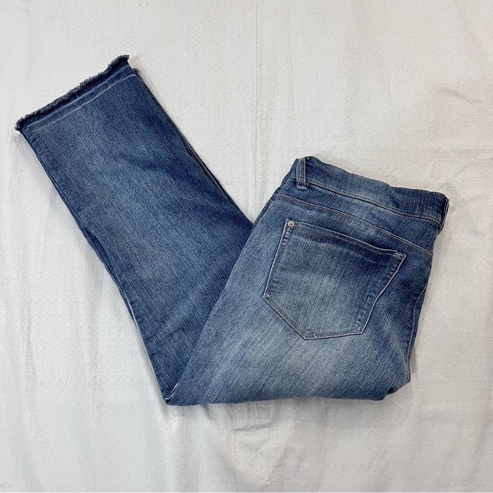 Democracy Ab Solution Patchwork Denim Crop Jeans … - image 4